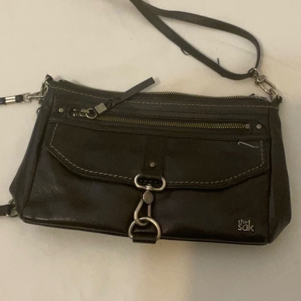 The Sak crossed-body bag/ wristlet‎
